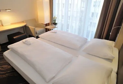 ‪‪Heikotel Hotel Am Stadtpark‬‬  هامبورغ